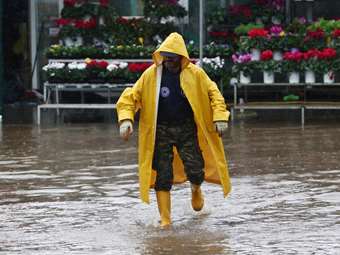 Προειδοποιητικό μήνυμα από το 112 για ισχυρές βροχές και καταιγίδες σε Θεσσαλονίκη, Σέρρες και Χαλκιδική