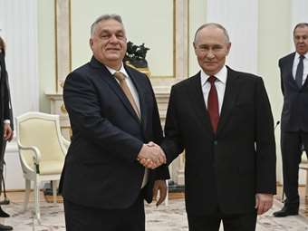 Η Ουγγαρία θα συνεχίσει να αγοράζει υδρογονάνθρακες από τη Ρωσία - Πούτιν: Ισορροπημένη η θέση Όρμπαν στο Ουκρανικό