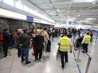 Εισαγγελική έρευνα για το μπλακ άουτ στο FIR Αθηνών και τα αεροδρόμια - "Θα πέσουν κεφάλια", λέει ο Χρ. Δήμας