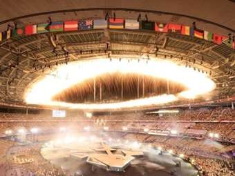 Παραολυμπιακοί Αγώνες - Παρίσι 2024: Στον ουρανό του Stade de France η ελληνική σημαία από Σταματοπούλου και Τσαπατάκη