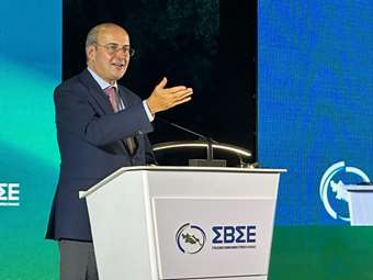 Κ. Χατζηδάκης: Θετική η κατεύθυνση που έχει λάβει η βιομηχανία τα τελευταία χρόνια