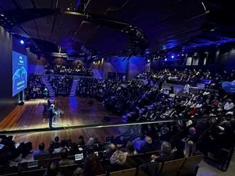 Πιερρακάκης και Στουρνάρας στο "Going Forward": Στρατηγική και κατάρτιση για την ενίσχυση της νέας γενιάς