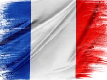 Γαλλία: Ακύρωση 35 άρθρων του νέου μεταναστευτικού νόμου