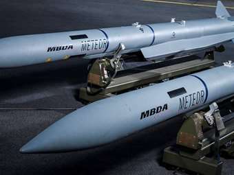 Υπογραφή συμφωνιών μεταξύ της γαλλικής MBDA και των ελληνικών Miltech (ηλεκτρονικά) και ALTUS (drone)