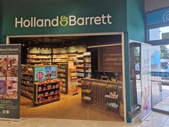 HOLLAND &amp; BARRETT: Ο Όμιλος Fourlis συνεχίζει την επέκτασή του στον τομέα των προϊόντων υγείας και ευεξίας