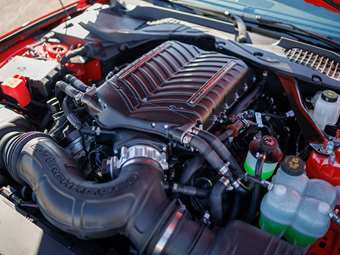 Θρυλικό αυτοκίνητο επιστρέφει μεγαλοπρεπώς με 830 ίππους