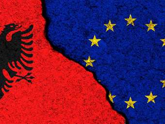 Αλβανία: Οι σωροί σκουπιδιών δυσκολεύουν την ένταξη στην ΕΕ