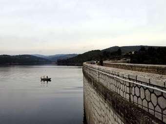 Καμπανάκι για το νερό στην Αττική: Για πόσο επαρκούν τα αποθέματα- Τι εξετάζεται