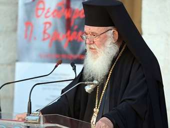 Αρχιεπίσκοπος Ιερώνυμος για γάμο ομόφυλων ζευγαριών: "Θα μπορούσε να γίνει και ένα δημοψήφισμα"