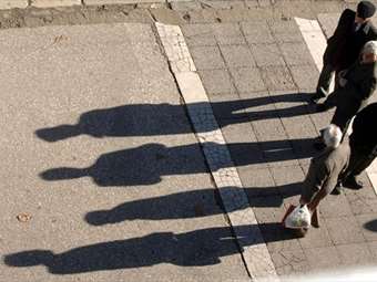 ΕΕ: Η Ελλάδα μεταξύ των χωρών με τη μεγαλύτερη γήρανση του πληθυσμού την τελευταία 10ετία