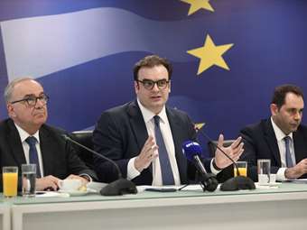 Κυρ. Πιερρακάκης: Κάλυψη ενός ενοικίου ως 800€ με προσαύξηση για παιδιά, βοήθημα 250 ευρώ στους χαμηλοσυνταξιούχους - Τα εισοδηματικά και περιουσιακά κριτήρια