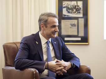 Ο Μητσοτάκης θέτει τα διλήμματα - Κανονικότητα ή Κωνσταντοπούλου