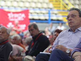 Απάντηση Φάμελλου σε Σπίρτζη: Δεν θα ακυρώσουμε το Συνέδριο του κόμματος