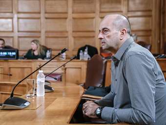 Φραστική αντιπαράθεση Ζ. Κωνσταντοπούλου - Χρ. Μαγειρία στην Εξεταστική για ΟΠΕΚΕΠΕ