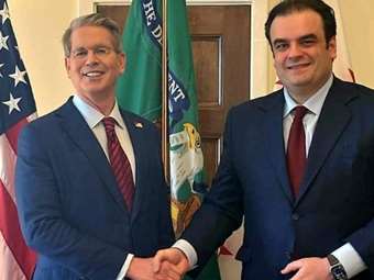 Συνάντηση Κ. Πιερρακάκη με τον υπουργό Οικονομικών των ΗΠΑ Σκοτ Μπέσεντ στην Ουάσιγκτον