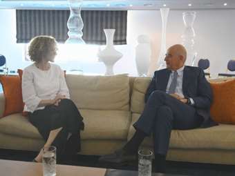 Ν. Δένδιας: Συνάντηση με την αναπληρώτρια ΓΓ του ΝΑΤΟ - Στο επίκεντρο ο ρόλος της Ελλάδας στην ενίσχυση της ασφάλειας