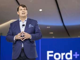 Ο CEO της Ford μίλησε για τα ηλεκτρικά αυτοκίνητα και την κινεζική "απειλή"