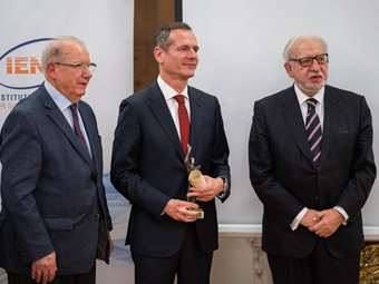 Βραβεύθηκε από το ΙΕΝΕ ο Μ. Μανουσάκης (ΑΔΜΗΕ)