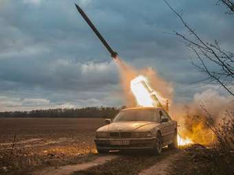 Πώς μια BMW Σειρά 7 έγινε εκτοξευτής ρουκετών στην Ουκρανία (video)