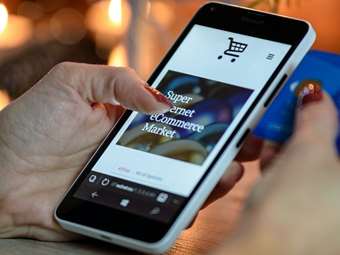 Σούπερ μάρκετ: Πωλούν διαφημιστικό χώρο στα e-shops για να αυξήσουν τα έσοδα από το ηλεκτρονικό εμπόριο