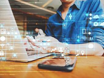 Ο ψηφιακός μετασχηματισμός το 2025: Από το Kids Wallet έως την Τεχνητή Νοημοσύνη και τους μικροδορυφόρους