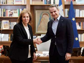 Στη ΝΔ εντάσσεται η πρώην βουλευτής του ΠΑΣΟΚ Εύη Χριστοφιλοπούλου