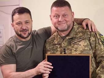 Ζελένσκι, άσε τον αρχιστράτηγο στη θέση του