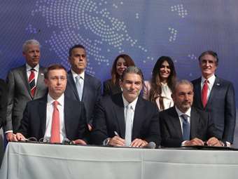 Υπεγράφη η συμφωνία ΔΕΠΑ Εμπορίας – AKTOR με την αμερικανική Venture Global για LNG