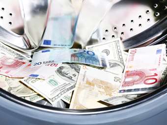 Στα 10.000 ευρώ το πλαφόν για πληρωμές σε μετρητά στην Ευρωπαϊκή Ένωση