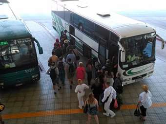 Η Περιφέρεια Θεσσαλίας χρηματοδοτεί κατά το ήμισυ το εισιτήριο των αστικών λεωφορείων για τους φοιτητές Λάρισας