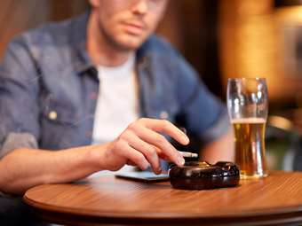 Προς νέα αύξηση τιμών στα καπνικά: Πάνω από 6 ευρώ το πακέτο τσιγάρων