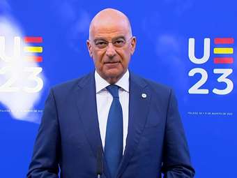 Defence Minister Dendias visiting Armenia on Monday