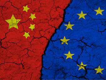 Bloomberg: Πώς η Ευρώπη προμηθεύεται κινεζικά μέταλλα για την αμυντική βιομηχανία της μέσω Ρωσίας