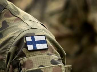 Η Φινλανδία προετοιμάζεται για ενδεχόμενο πόλεμο με τη Ρωσία: Σχεδιάζει να αναπτύξει "απαγορευμένες" νάρκες ξηράς κατά προσωπικού