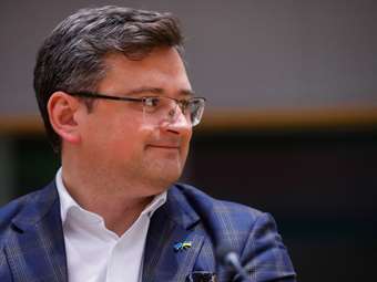 Κουλέμπα σε ΕΕ: "Επισπεύστε τις παραδόσεις συστημάτων αντιαεροπορικής άμυνας"