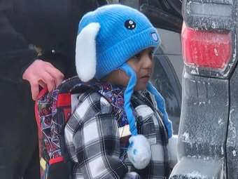 Η αντιμεταναστευτική αστυνομία του Τραμπ, ICE, συνέλαβε ένα παιδί 5 ετών στη Μινεάπολη