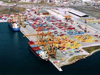Κατασκευές: Λιμενικά έργα εκατοντάδων εκατομμυρίων σε εξέλιξη