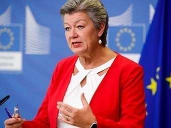 State Minister Papastavrou meets Commissioner Johansson