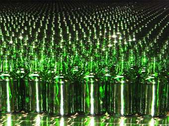 Λουκέτο στην υαλουργία Γιούλα στο Αιγάλεω – Η ιστορία της βιομηχανίας