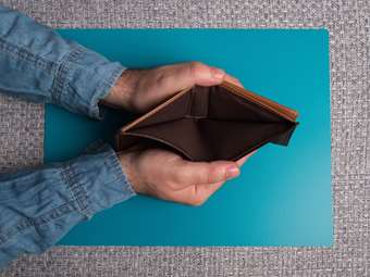 Eurostat: Τέταρτη χειρότερη στην ΕΕ η Ελλάδα σε κίνδυνο φτώχειας και κοινωνικού αποκλεισμού