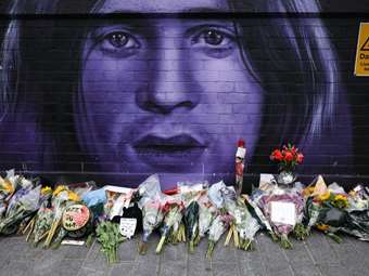 Στο Μπέρμιγχαμ, οι θαυμαστές του Όζι Όζμπορν αποτίουν φόρο τιμής στον "Πρίγκιπα του Σκότους"