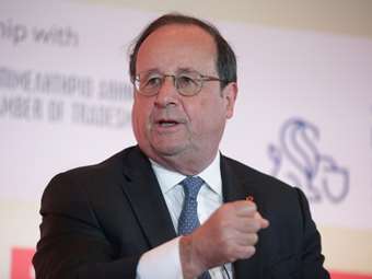 Ο Ολάντ τάσσεται υπέρ της φορολόγησης του μεγάλου πλούτου στη Γαλλία