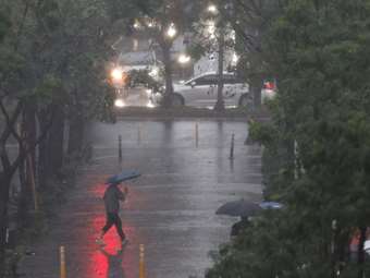 Ταϊβάν: Τουλάχιστον 14 νεκροί και δεκάδες αγνοούμενοι από το πέρασμα του τυφώνα Ραγκάσα