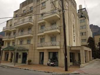 Τα 7 ακριβά ξενοδοχεία που βγαίνουν στο σφυρί την επόμενη εβδομάδα