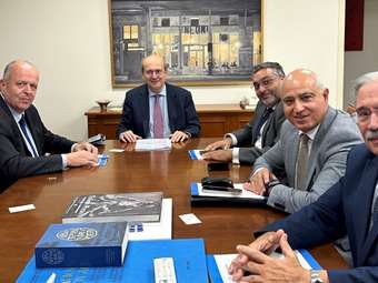Συνάντηση της νέας διοίκησης του Πανελλήνιου Συνδέσμου Εξαγωγέων με τον Κ. Χατζηδάκη