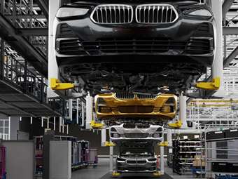 Η BMW ακύρωσε παραγγελία 2 δισ. ευρώ για μπαταρίες ηλεκτρικών