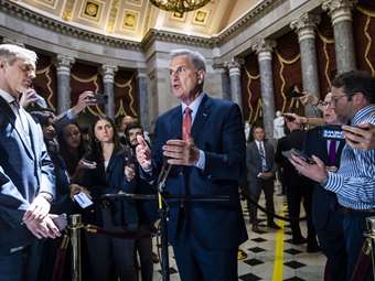 Κέβιν Μακάρθι για όριο χρέους: "Εφικτή" μια συμφωνία έως τις 5 Ιουνίου