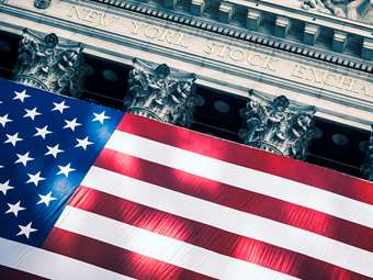 Απώλειες στη Wall μετά τα ρεκόρ και εν αναμονή του πληθωρισμού