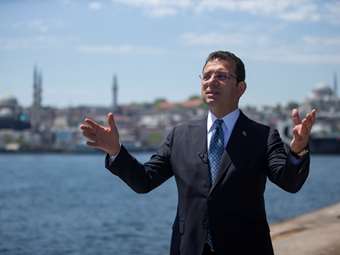 Η Γαλλία αποδοκιμάζει την προσπάθεια καθαίρεσης του Ιμάμογλου