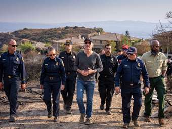 ΗΠΑ: Σε κατάσταση έκτακτης ανάγκης κηρύχθηκε το Λος Άντζελες που απειλείται από τις πυρκαγιές